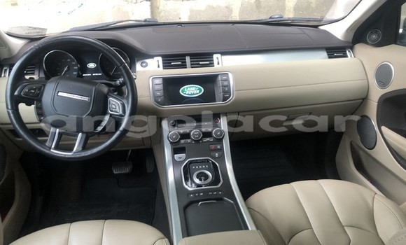 Acheter Occasion Voiture Land Rover Range Rover Vogue Vert à Luanda, Province de Luanda Acheter Occasion Voiture Land Rover Range Rover Vogue Vert à Luanda, Province de Luanda