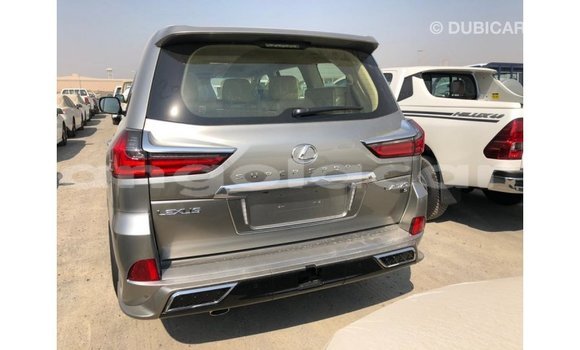 Comprar Importar Lexus LX Outro Carro em Import - Dubai em Bengo Province Comprar Importar Lexus LX Outro Carro em Import - Dubai em Bengo Province