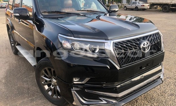 Comprar Usado Toyota Land Cruiser Prado Preto Carro em Luanda em Luanda Province