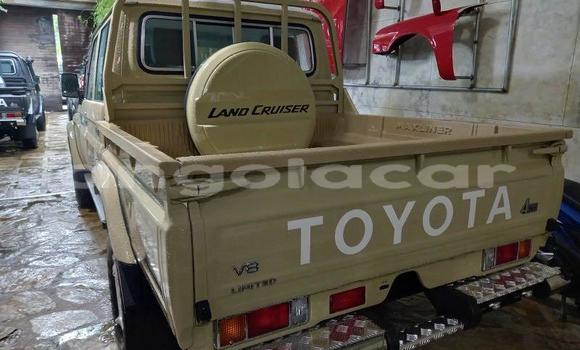 Buy Used Toyota Land Cruiser Other Car in Luanda in Luanda Province Buy Used Toyota Land Cruiser Other Car in Luanda in Luanda Province