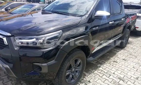 Buy Used Toyota Hilux Black Car in Luanda in Luanda Province Buy Used Toyota Hilux Black Car in Luanda in Luanda Province