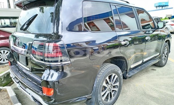 Comprar Usado Toyota Land Cruiser Prado Preto Carro em Luanda em Luanda Province Comprar Usado Toyota Land Cruiser Prado Preto Carro em Luanda em Luanda Province