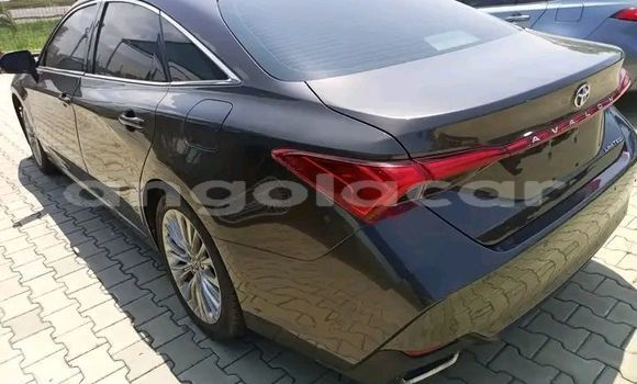 Buy Used Toyota Avalon Black Car in Luanda in Luanda Province Buy Used Toyota Avalon Black Car in Luanda in Luanda Province