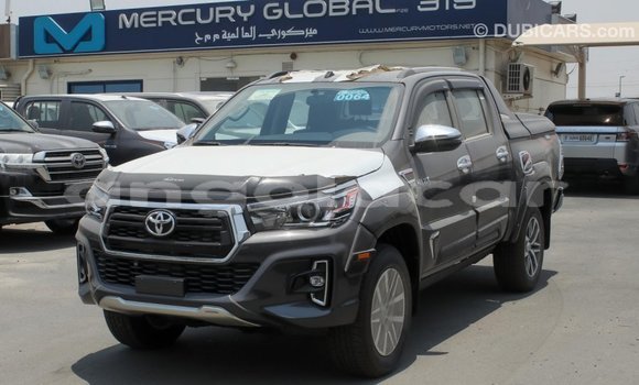 Buy Import Toyota Hilux Black Car in Import - Dubai in Bengo Province Buy Import Toyota Hilux Black Car in Import - Dubai in Bengo Province