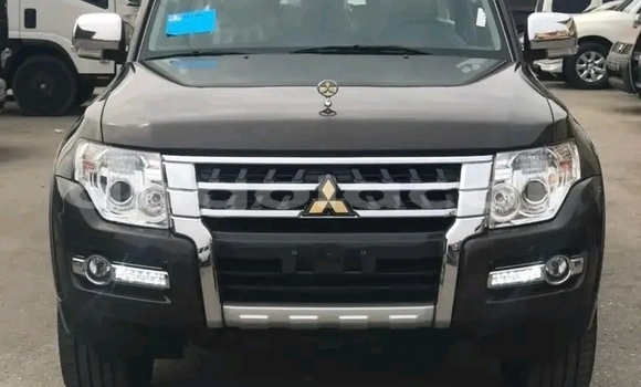 Buy Used Mitsubishi Pajero Other Car in Luanda in Luanda Province Buy Used Mitsubishi Pajero Other Car in Luanda in Luanda Province
