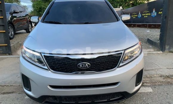 Buy Used Kia Sorento Silver Car in Luanda in Luanda Province Buy Used Kia Sorento Silver Car in Luanda in Luanda Province