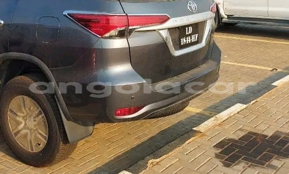 Buy Used Toyota Fortuner Other Car in Luanda in Luanda Province Buy Used Toyota Fortuner Other Car in Luanda in Luanda Province