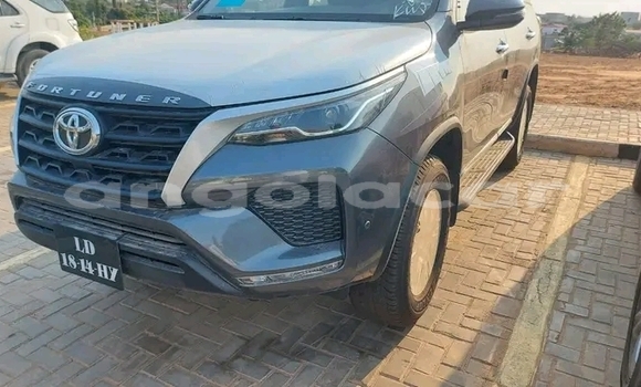 Buy Used Toyota Fortuner Other Car in Luanda in Luanda Province Buy Used Toyota Fortuner Other Car in Luanda in Luanda Province