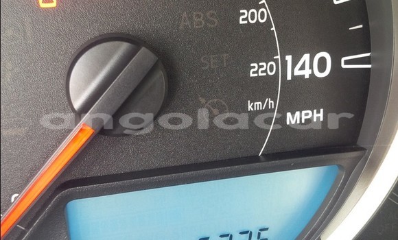 Comprar Usado Toyota RAV4 Vermelho Carro em Luanda em Luanda Province Comprar Usado Toyota RAV4 Vermelho Carro em Luanda em Luanda Province