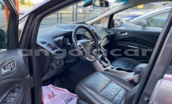 Comprar Usado Ford C-MAX Outro Carro em Luanda em Luanda Province Comprar Usado Ford C-MAX Outro Carro em Luanda em Luanda Province