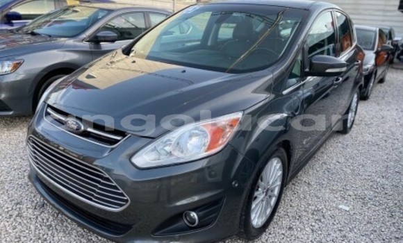 Buy Used Ford C-MAX Other Car in Luanda in Luanda Province Buy Used Ford C-MAX Other Car in Luanda in Luanda Province