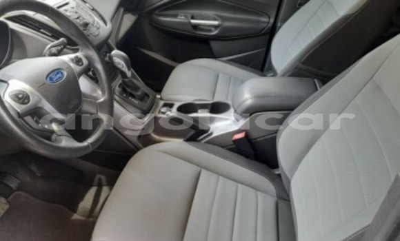 Buy Used Ford Escape Black Car in Luanda in Luanda Province Buy Used Ford Escape Black Car in Luanda in Luanda Province