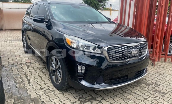 Buy Used Kia Sorento Black Car in Luanda in Luanda Province Buy Used Kia Sorento Black Car in Luanda in Luanda Province