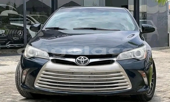 Acheter Occasion Voiture Toyota Corolla Noir à Luanda, Province de Luanda