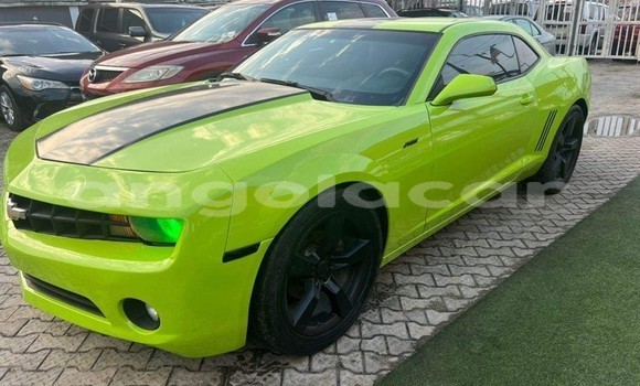 Buy Used Chevrolet Camaro Green Car in Luanda in Luanda Province Buy Used Chevrolet Camaro Green Car in Luanda in Luanda Province