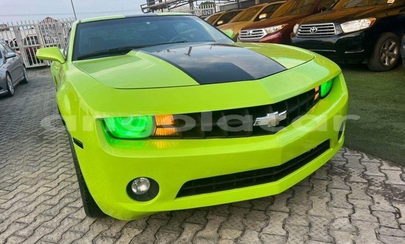 Buy Used Chevrolet Camaro Green Car in Luanda in Luanda Province Buy Used Chevrolet Camaro Green Car in Luanda in Luanda Province