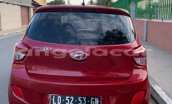 Comprar Usado Hyundai i10 Vermelho Carro em Luanda em Luanda Province Comprar Usado Hyundai i10 Vermelho Carro em Luanda em Luanda Province