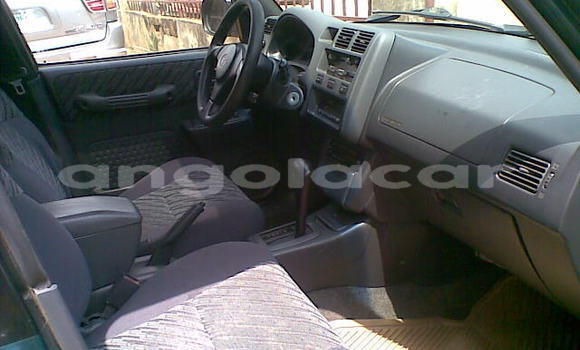 Buy Used Toyota RAV4 Green Car in Luanda in Luanda Province Buy Used Toyota RAV4 Green Car in Luanda in Luanda Province