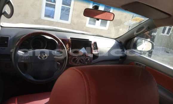 Comprar Usado Toyota Hilux Branco Carro em Luanda em Luanda Province Comprar Usado Toyota Hilux Branco Carro em Luanda em Luanda Province