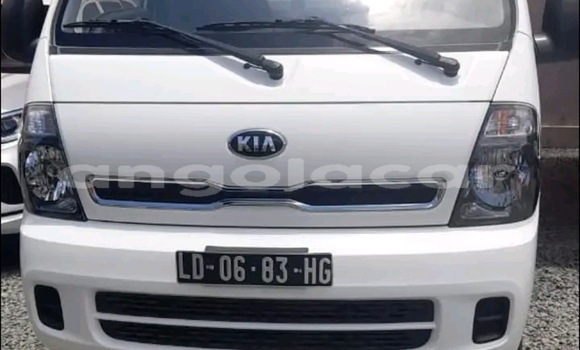 Buy Used Kia Mentor White Car in Luanda in Luanda Province Buy Used Kia Mentor White Car in Luanda in Luanda Province