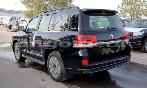 Buy Import Toyota Land Cruiser Black Car in Import - Dubai in Bengo Province Buy Import Toyota Land Cruiser Black Car in Import - Dubai in Bengo Province