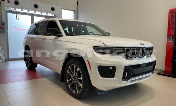 Acheter Occasion Voiture Jeep Grand Cherokee Blanc à Luanda, Province de Luanda Acheter Occasion Voiture Jeep Grand Cherokee Blanc à Luanda, Province de Luanda