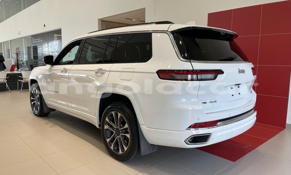 Acheter Occasion Voiture Jeep Grand Cherokee Blanc à Luanda, Province de Luanda Acheter Occasion Voiture Jeep Grand Cherokee Blanc à Luanda, Province de Luanda