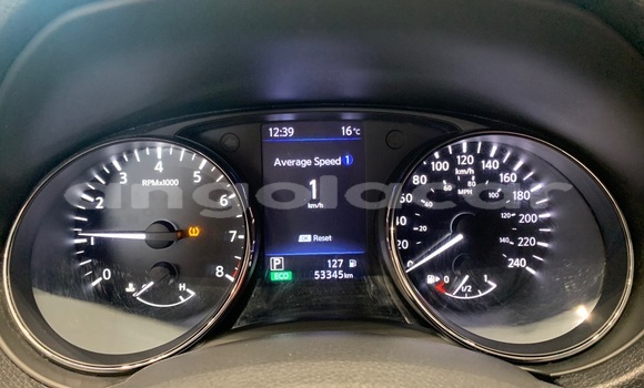 Buy Used Nissan Rogue Black Car in Luanda in Luanda Province