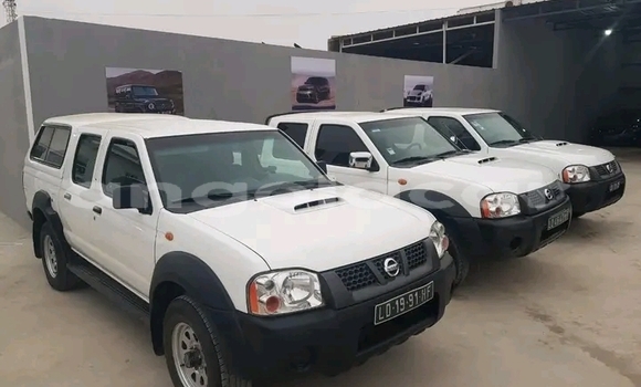 Buy Used Nissan Frontier White Car in Luanda in Luanda Province Buy Used Nissan Frontier White Car in Luanda in Luanda Province