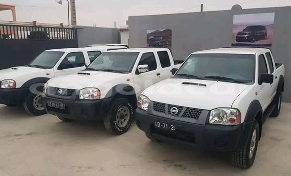 Buy Used Nissan Frontier White Car in Luanda in Luanda Province Buy Used Nissan Frontier White Car in Luanda in Luanda Province
