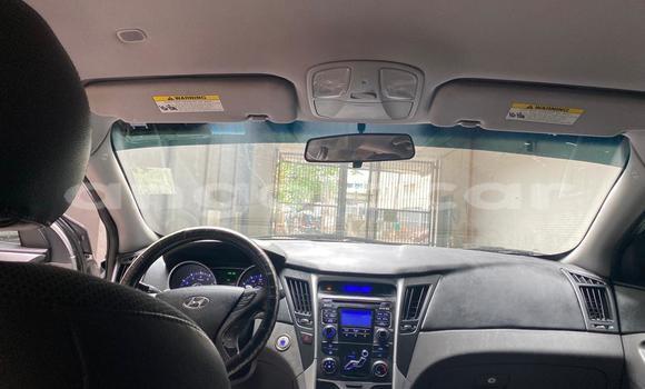 Acheter Occasion Voiture Hyundai Sonata Gris à Luanda, Province de Luanda Acheter Occasion Voiture Hyundai Sonata Gris à Luanda, Province de Luanda