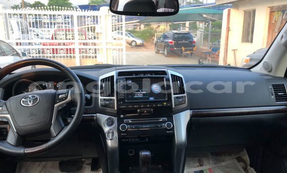 Buy Used Toyota Land Cruiser Black Car in Luanda in Luanda Province Buy Used Toyota Land Cruiser Black Car in Luanda in Luanda Province