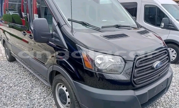 Buy Used Ford Explorer Sport Trac Black Car in Luanda in Luanda Province Buy Used Ford Explorer Sport Trac Black Car in Luanda in Luanda Province