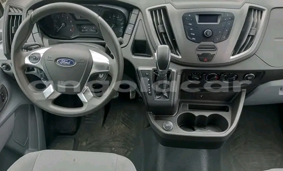 Buy Used Ford Explorer Sport Trac Black Car in Luanda in Luanda Province Buy Used Ford Explorer Sport Trac Black Car in Luanda in Luanda Province