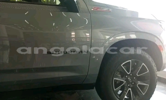 Buy Used Chevrolet Suburban Other Car in Luanda in Luanda Province Buy Used Chevrolet Suburban Other Car in Luanda in Luanda Province