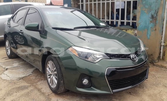Acheter Occasion Voiture Toyota Corolla Vert à Luanda, Province de Luanda Acheter Occasion Voiture Toyota Corolla Vert à Luanda, Province de Luanda