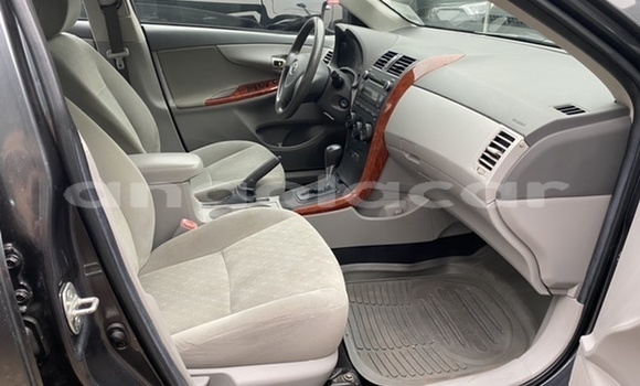 Acheter Occasion Voiture Toyota Corolla Noir à Luanda, Province de Luanda Acheter Occasion Voiture Toyota Corolla Noir à Luanda, Province de Luanda