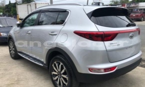 Buy Used Kia Sportage Silver Car in Luanda in Luanda Province Buy Used Kia Sportage Silver Car in Luanda in Luanda Province