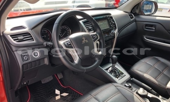 Buy Used Mitsubishi L200 Brown Car in Luanda in Luanda Province Buy Used Mitsubishi L200 Brown Car in Luanda in Luanda Province