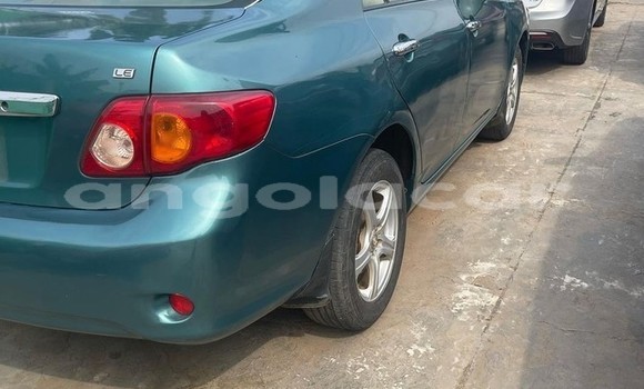 Comprar Usado Toyota Corolla Verde Carro em Luanda em Luanda Province