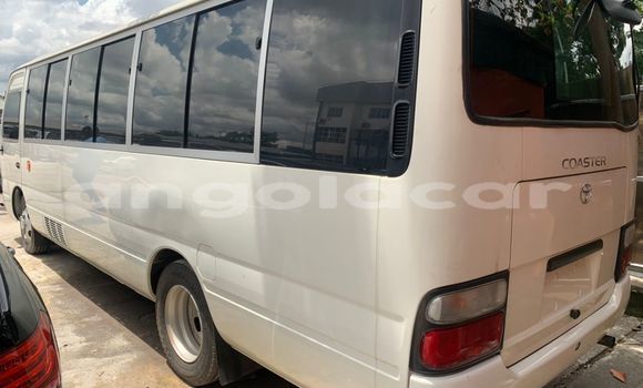 Comprar Usado Toyota Coaster Branco Carro em Luanda em Luanda Province
