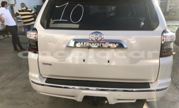 Buy Used Toyota 4Runner White Car in Luanda in Luanda Province Buy Used Toyota 4Runner White Car in Luanda in Luanda Province