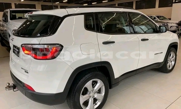 Buy Used Jeep Compass White Car in Luanda in Luanda Province Buy Used Jeep Compass White Car in Luanda in Luanda Province