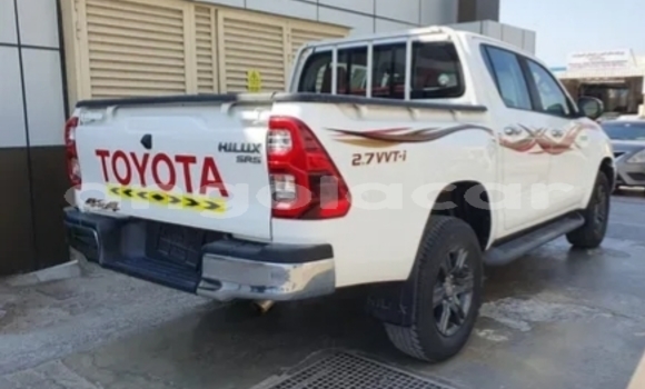 Acheter Occasion Voiture Toyota Hilux Blanc à Luanda, Province de Luanda Acheter Occasion Voiture Toyota Hilux Blanc à Luanda, Province de Luanda