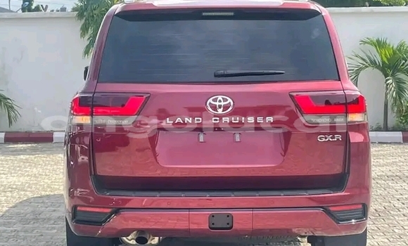 Acheter Occasion Voiture Toyota Land Cruiser Rouge à Luanda, Province de Luanda Acheter Occasion Voiture Toyota Land Cruiser Rouge à Luanda, Province de Luanda