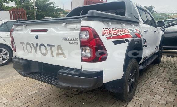 Buy Used Toyota Hilux White Car in Luanda in Luanda Province Buy Used Toyota Hilux White Car in Luanda in Luanda Province