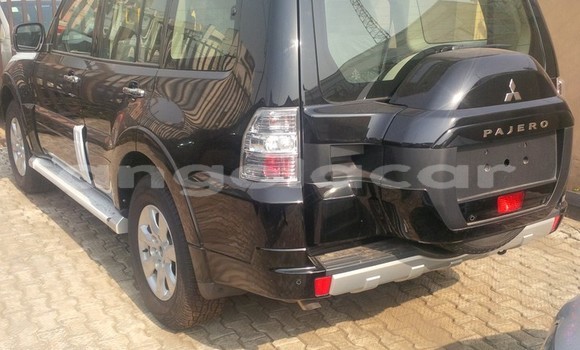 Acheter Occasion Voiture Mitsubishi Pajero Noir à Luanda, Province de Luanda Acheter Occasion Voiture Mitsubishi Pajero Noir à Luanda, Province de Luanda
