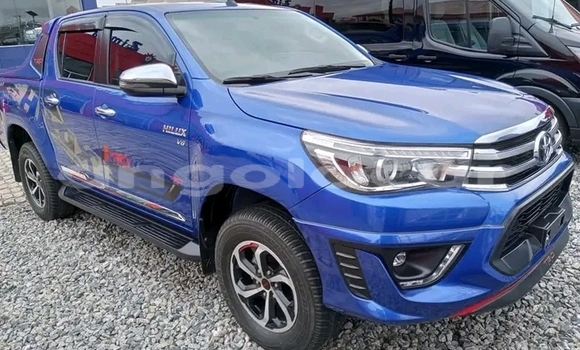 Buy Used Toyota Hilux Blue Car in Luanda in Luanda Province Buy Used Toyota Hilux Blue Car in Luanda in Luanda Province