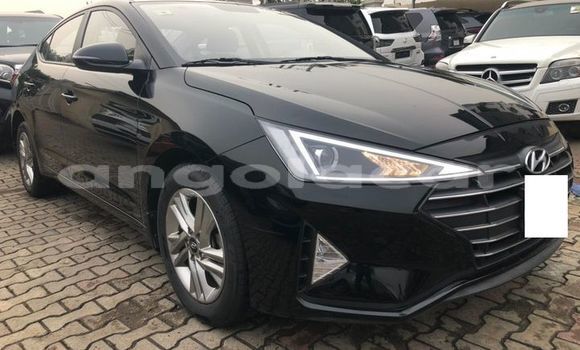 Comprar Usado Hyundai Elantra Preto Carro em Luanda em Luanda Province