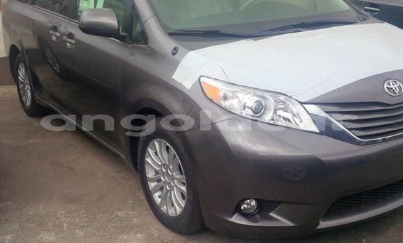 Comprar Usado Toyota Sienna Preto Carro em Luanda em Luanda Province Comprar Usado Toyota Sienna Preto Carro em Luanda em Luanda Province